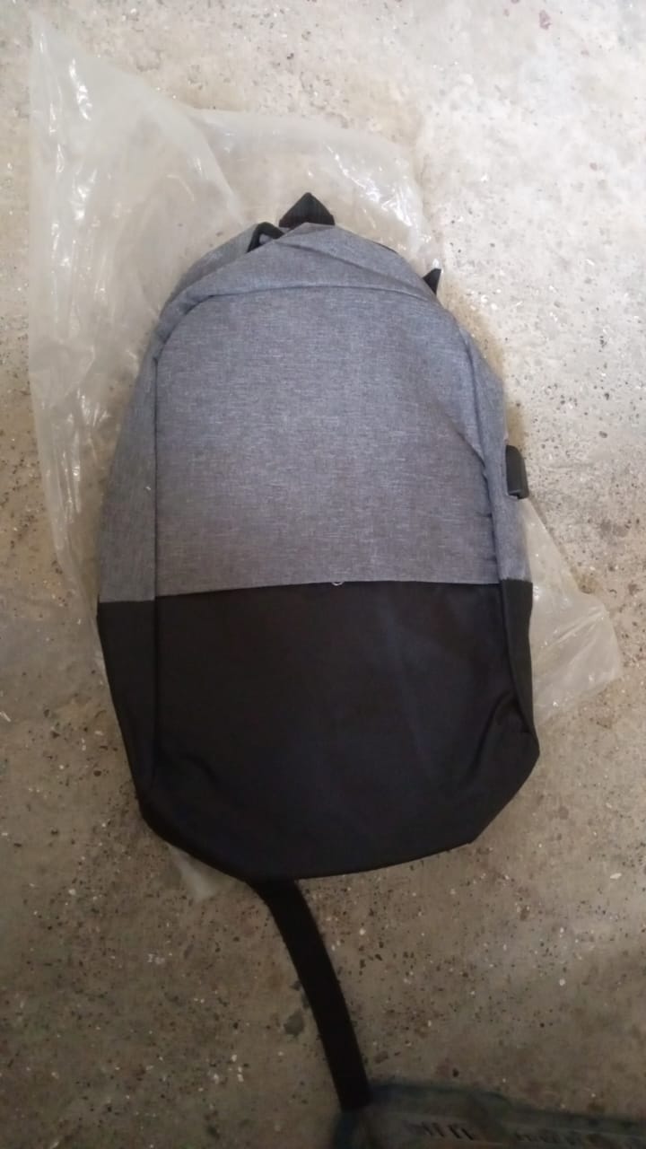 12826 Usb Point Laptop Bag Used Widely In All Kinds Of Official Purposes As A Laptop Holder And Cover And Makes The Laptop Safe And Secure (1 Pc)