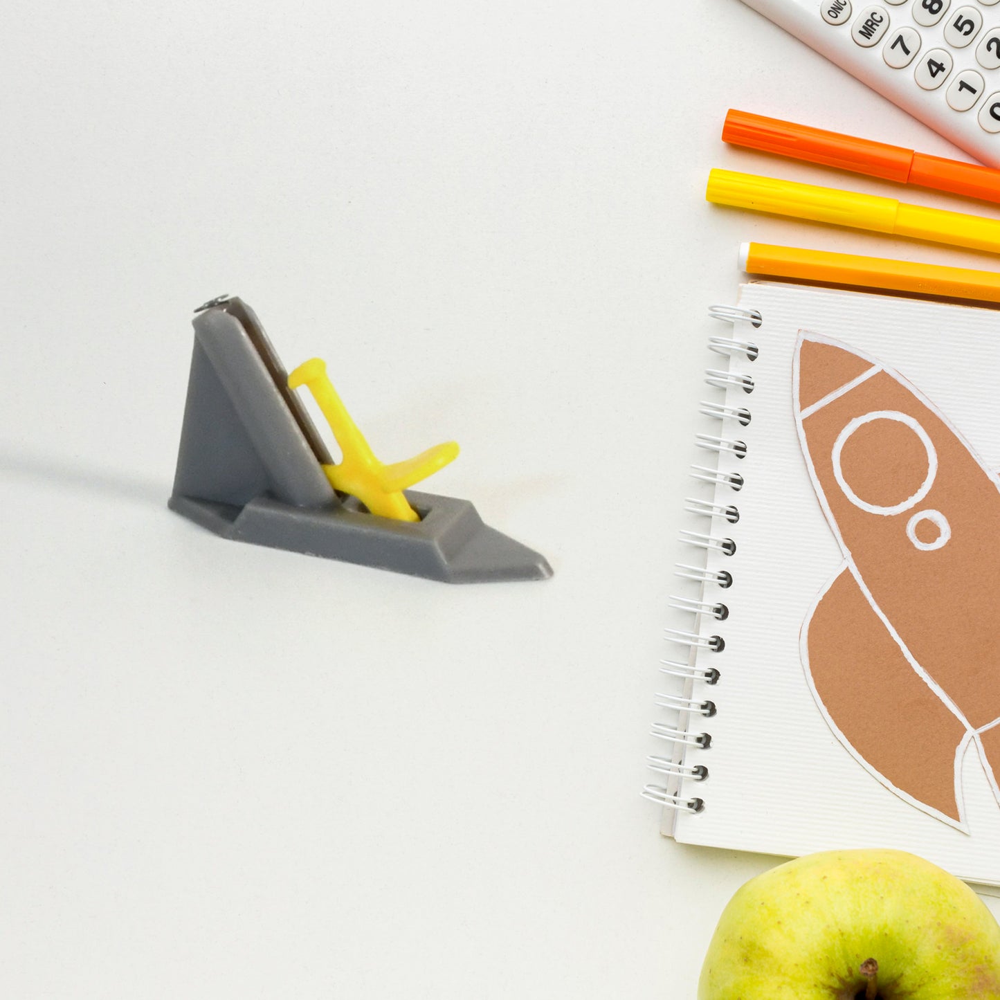 1934 Junior Rocket Launcher Military Theme Plastic Bullet Toy For Outdoorindoor Play (1 Pc)