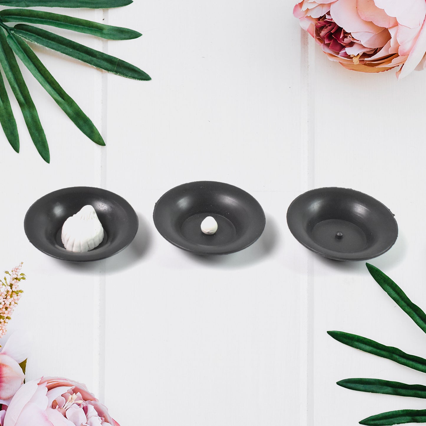 Small Magic Egg To Hen Chicken Toy (1 Pc Mix Color Design)