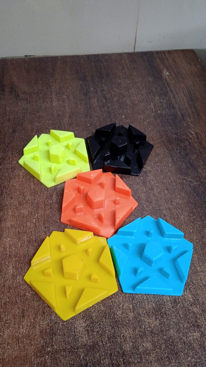 Multi-angle Plastic Mobile Phone Stand Holder (1 Pc Mix Color)