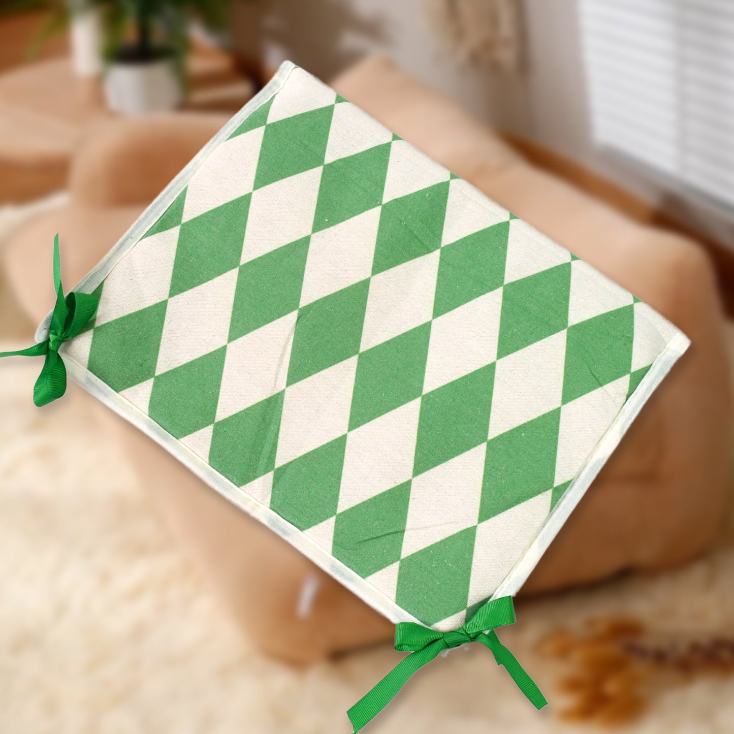 Big Pet Soft Blanket Towel Warm Sleep Mat (1 Pc Mix Color Design Size)