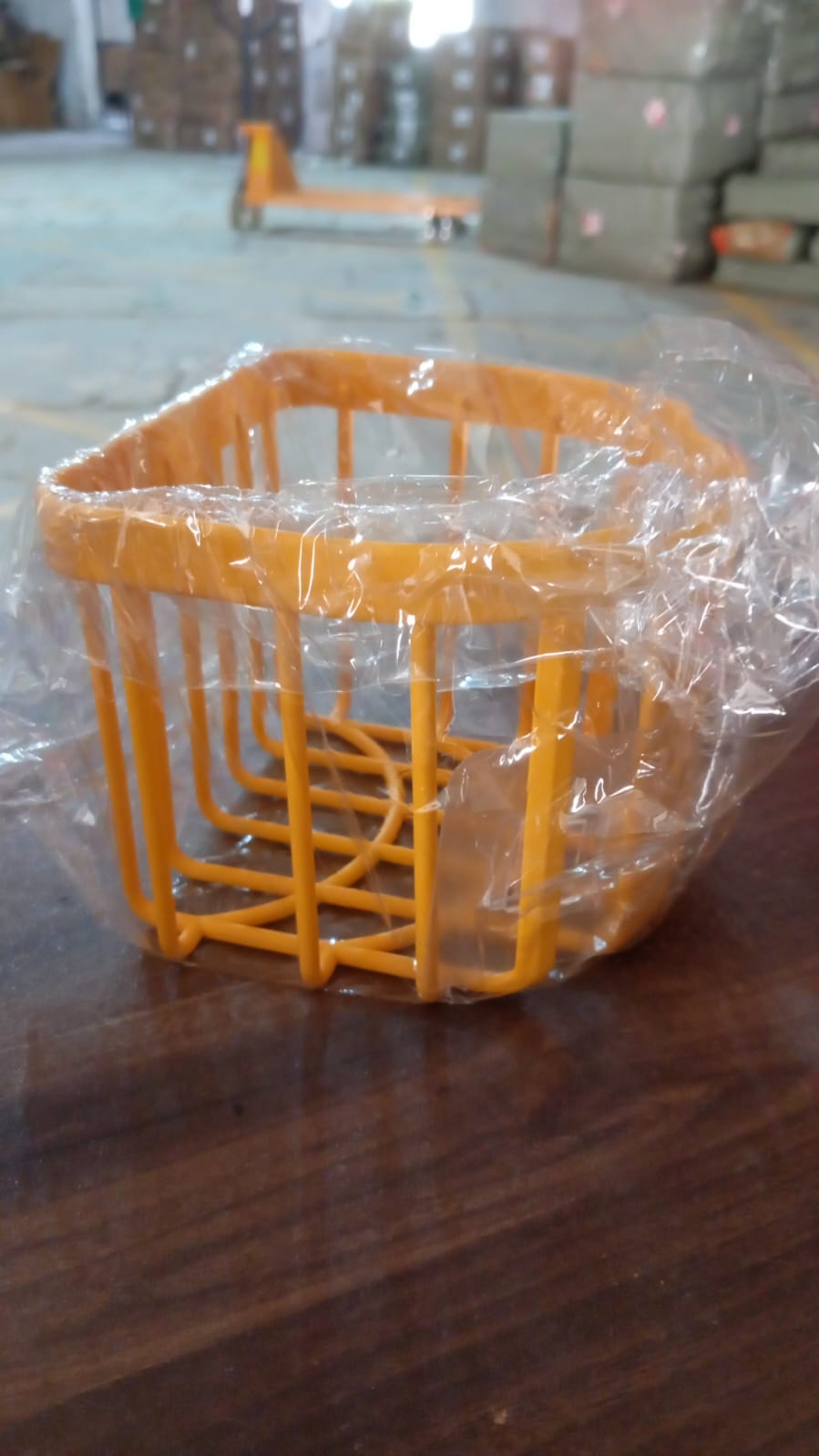 17881 Toilet Paper Holder Bathroom Tissue Roll Wall Mounted Plastic Bathroom Toilet Paper Roll Holder Tissue Holder With Storage And Dispenser For Bathroom Kitchen Washroom 14 X 13.5 X 11 Cm