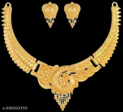 New Tready Golden Jewellery Set for Women