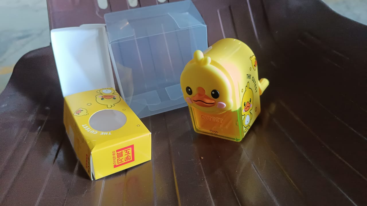 Plastic Cutest Duck Pencil Sharpener (1 Pc) 4236