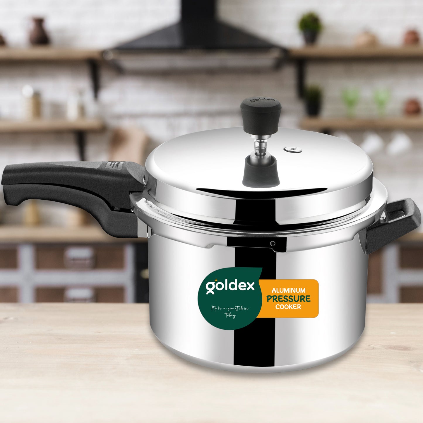 Aluminium Classic Goldex Pressure Cookers With Outer Lid (7.5 Litres)