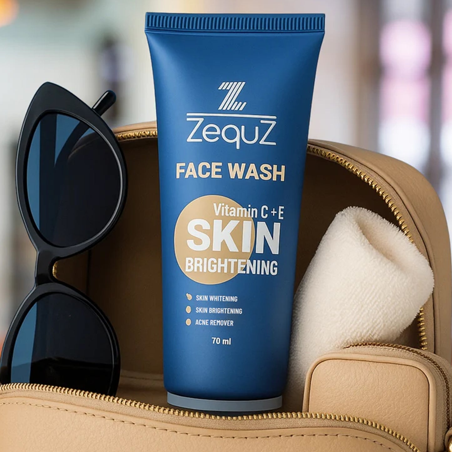 Zequz Vitamin C + E Brightening Face Wash - (1 Pc  70 Ml)