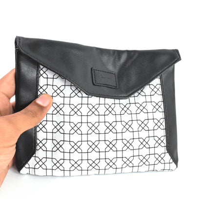 Multipurpose Pouch With Magnetic Lock(1 Pc  1914 Cm)