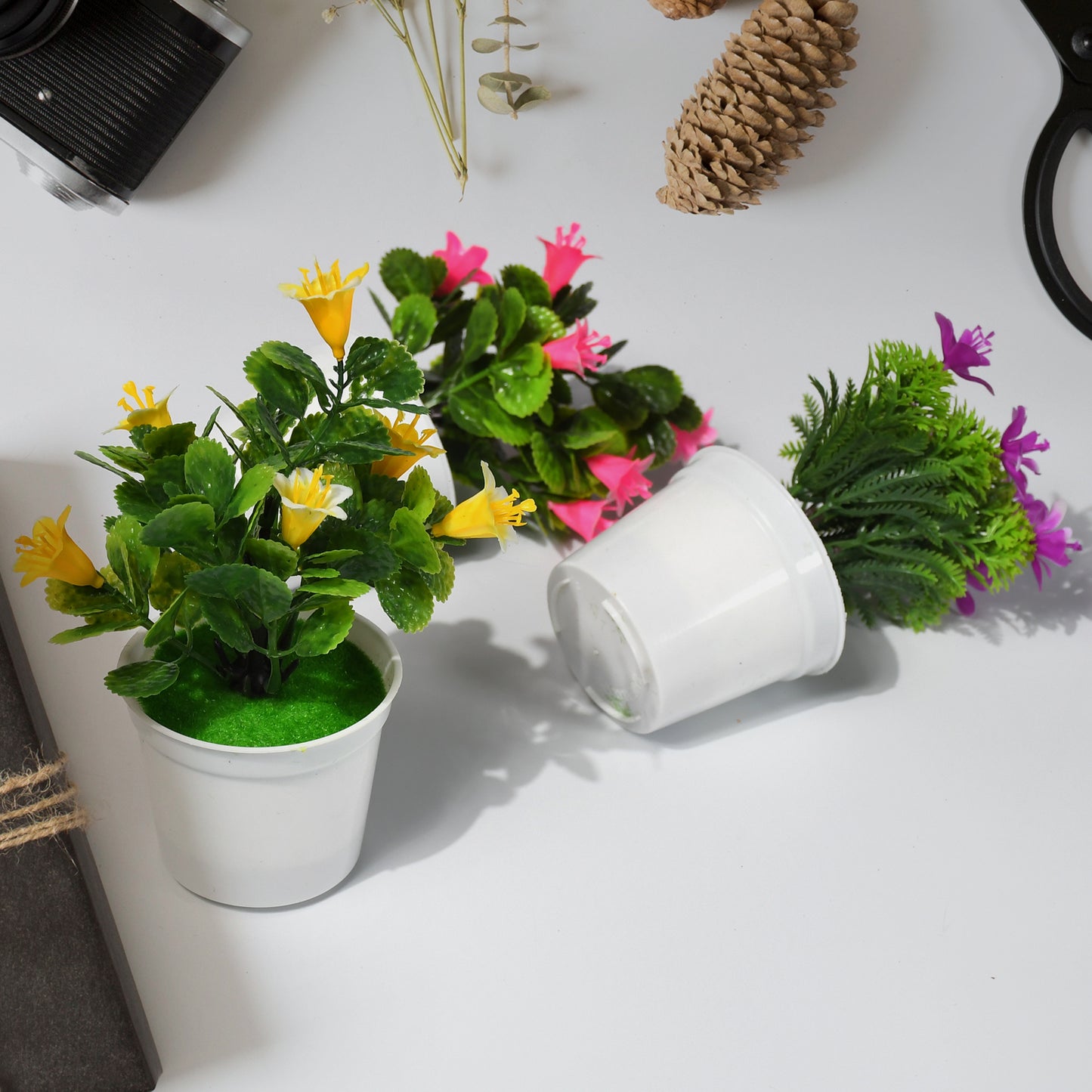 4950 Flower Pot Artificial Decoration Plant  Natural Look  Plastic Material For Home  Hotels  Office  Multiuse Pot