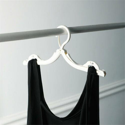 1432 Portable  Foldable Multicolor Plastic Hangers (1pc)