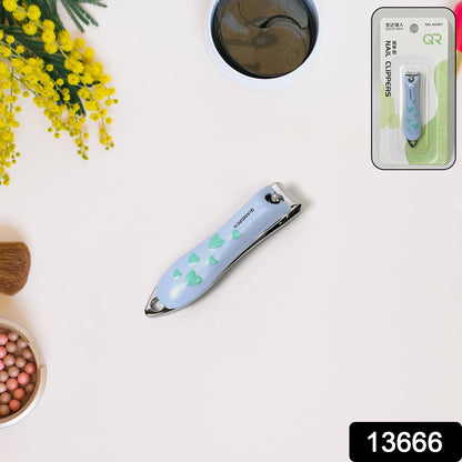 Cute Nail Clipper With Nail Catcher Nail File - Stainless Steel (1 Pc)